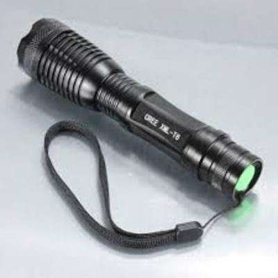 Linterna Ultrafire  T6
