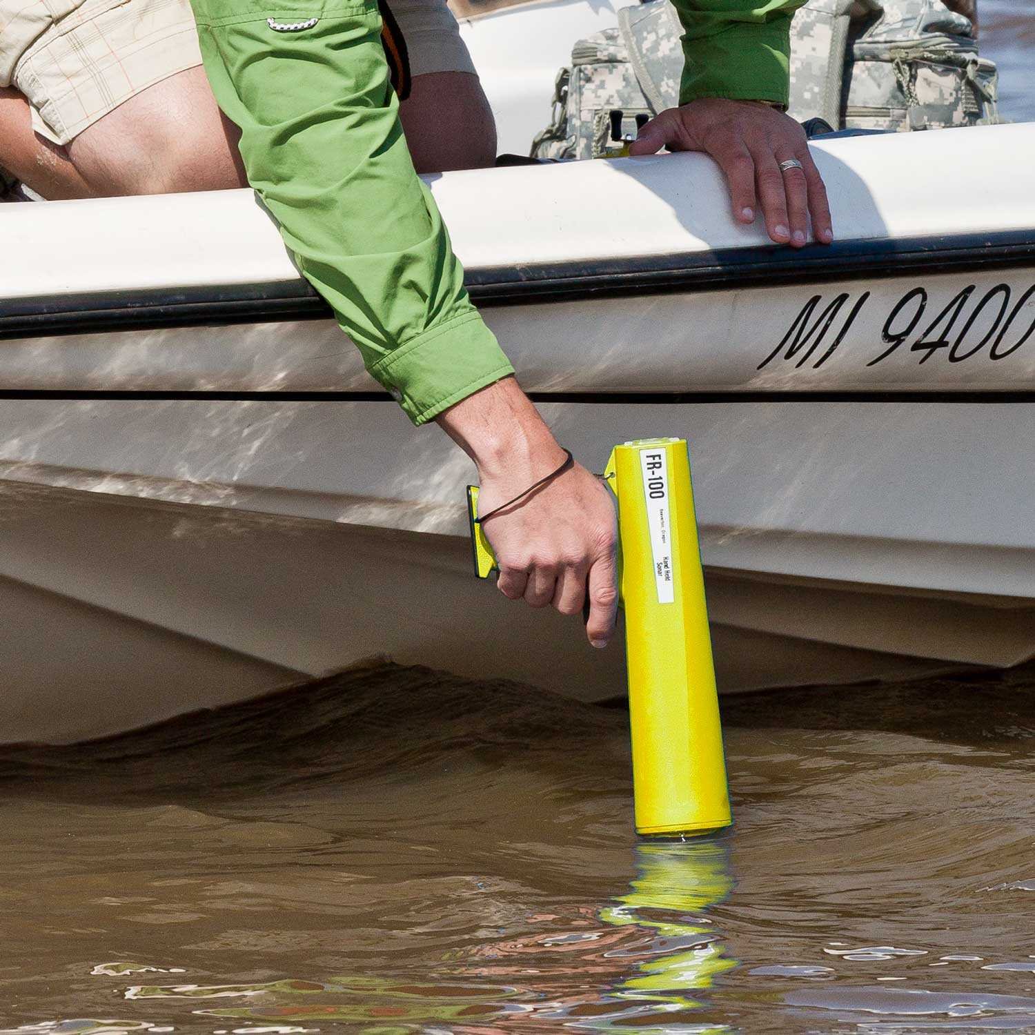 Sonda De Sonar De Mano Fish Ray / Modelo Fr100 - Imagen 3