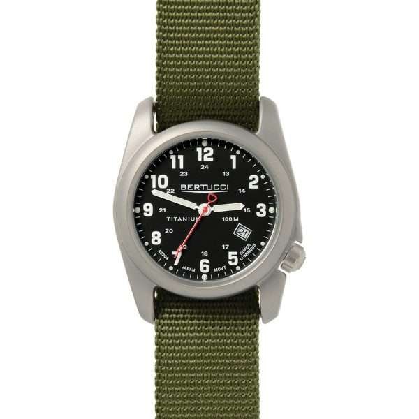 Reloj De Campo De Titanio Bertucci® A-2T Original Classics